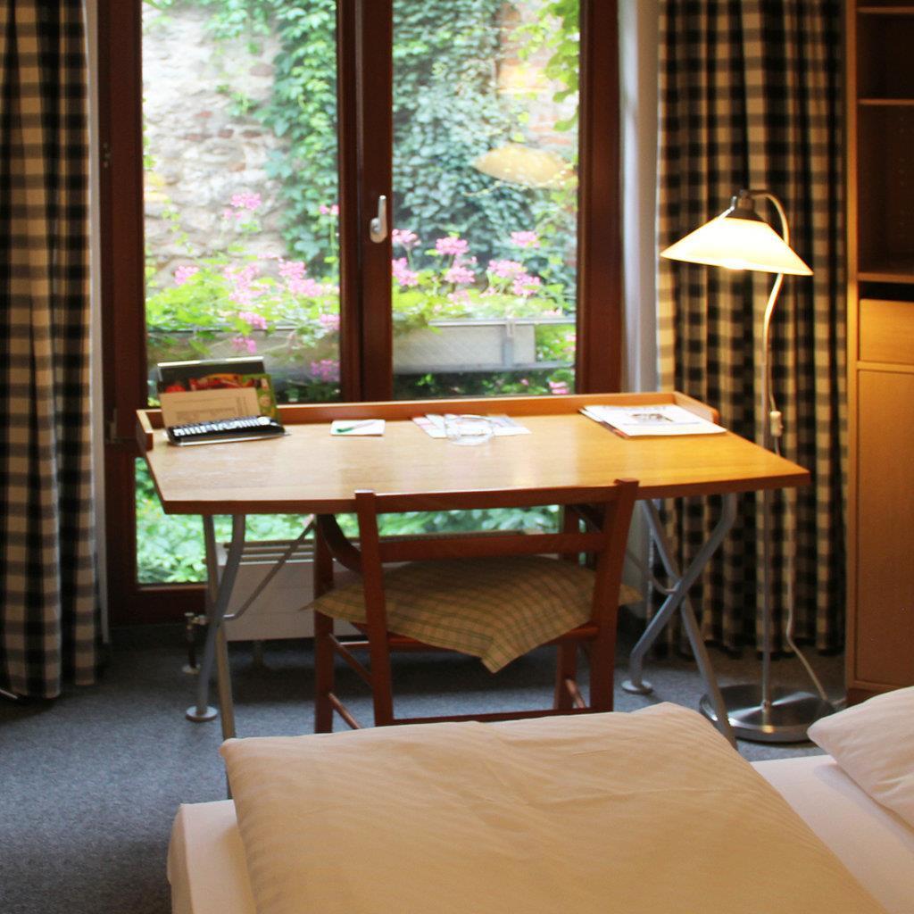 Hotel Agneshof Nuernberg Phòng bức ảnh