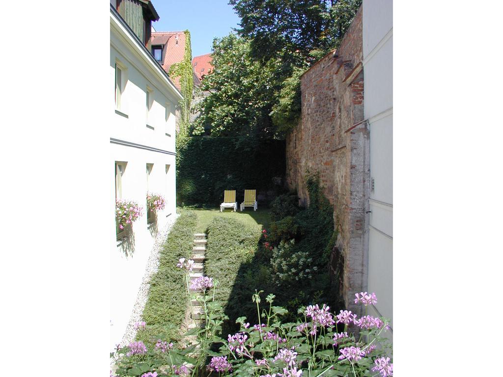 Hotel Agneshof Nuernberg Ngoại thất bức ảnh