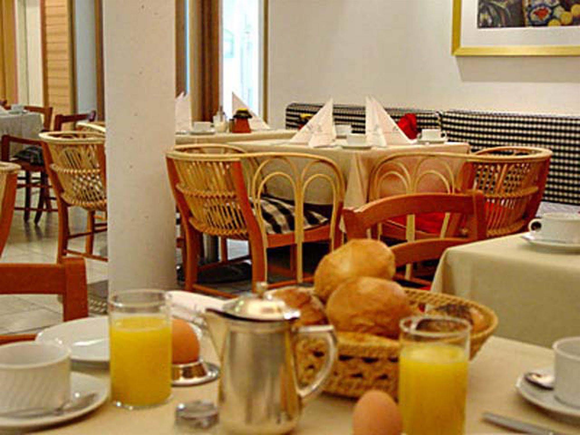 Hotel Agneshof Nuernberg Ngoại thất bức ảnh